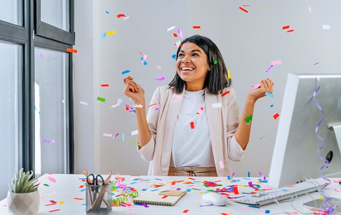 Best Work Anniversary Wishes for Colleagues